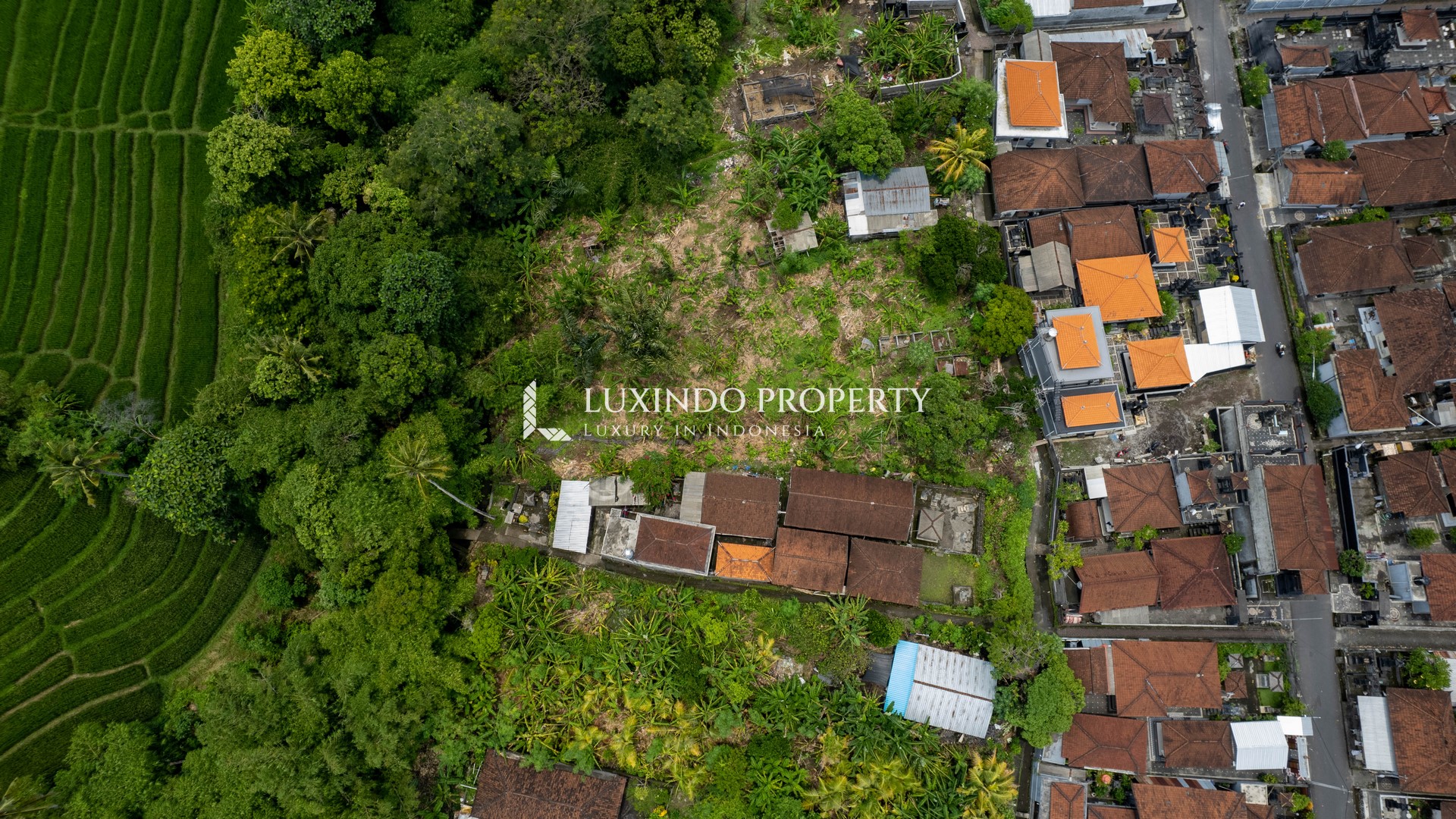 CANGGU – EXCLUSIVE LEASEHOLD PLOTS IN TUMBAK BAYUH WITH RIVER VIEW (LHL261)